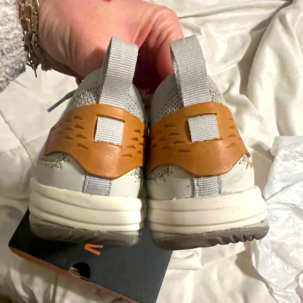 Merrell Sneakers - Picture 3 of 6